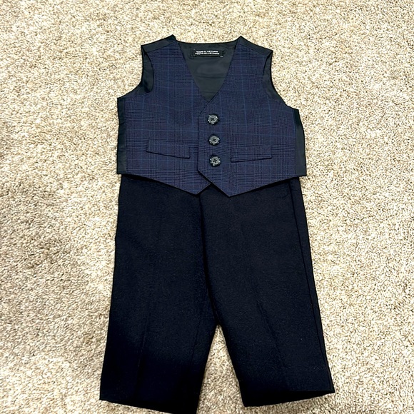 Boys Suit Set | 3-6 Months - Picture 1 of 4